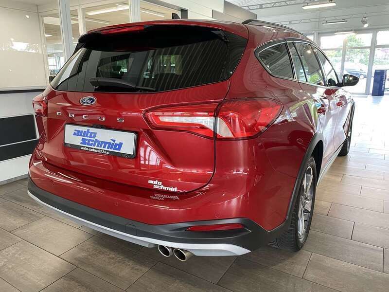 Gebraucht Ford Focus Active 125 PS (91 kW) 2020 Fantastic red tc Kombi