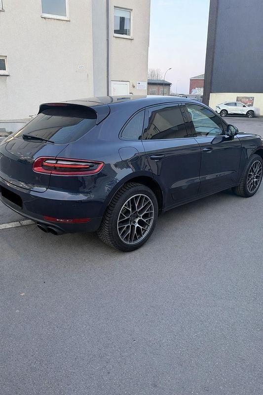Gebraucht Porsche Macan S 340 PS (250 kW) 2015 Blau SUV