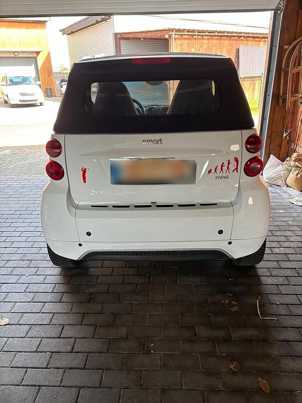 Gebraucht Smart ForTwo Cabrio 71 PS (52 kW) 2015 Weiß Cabrio