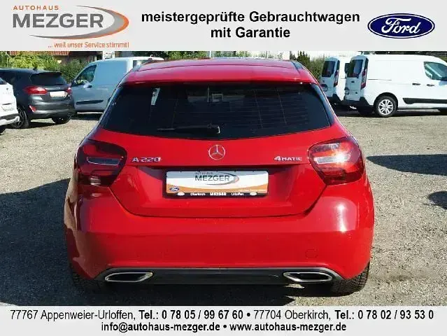 Używany Mercedes A220 184 KM (135 kW) 2016 Czerwony Sedan/Limuzyna