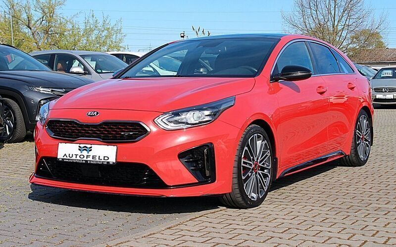 Rot Gebraucht 2020 Kia ProCeed Kleinwagen | 18.950 € (Guter Preis) - Bild 1/4