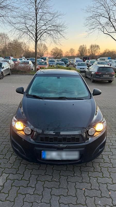 Schwarz Gebraucht 2012 Chevrolet Aveo Kleinwagen | 3.500 € (Etwas zu teuer) - Bild 1/4