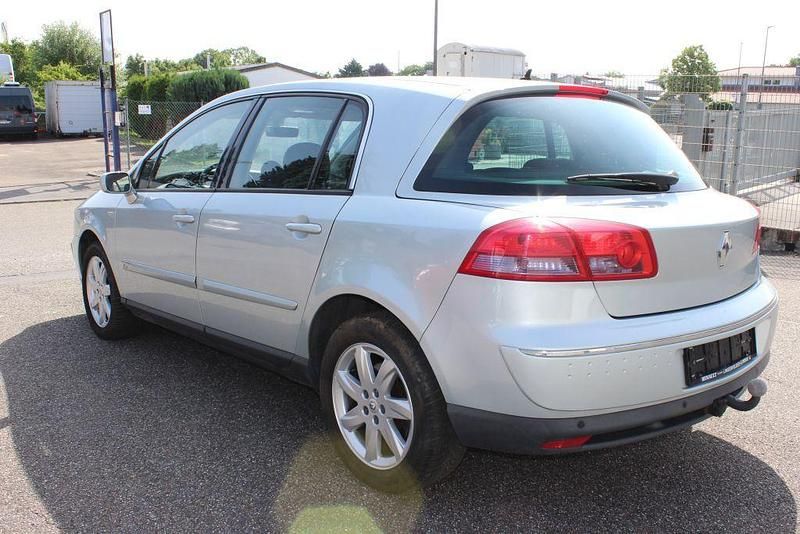 Gebraucht Renault Vel Satis Expression 163 PS (119 kW) 2004 Gris sideral Kleinwagen