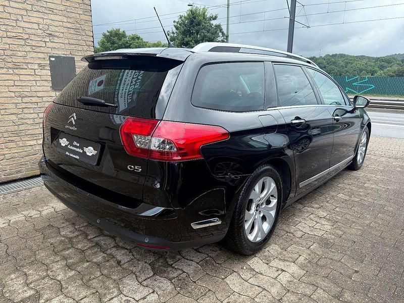 Gebraucht Citroën C5 SELECTION 150 PS (110 kW) 2016 Schwarz Kombi