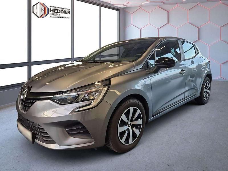 Dolomitgraumetallic (metallic) Gebraucht 2023 Renault Clio V Equilibre Kleinwagen | 13.490 € (Superpreis) - Bild 1/4