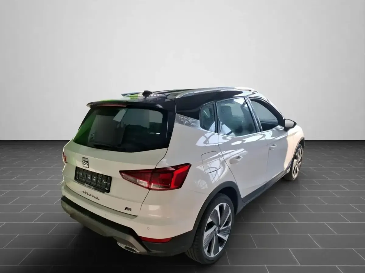 Gebraucht Seat Arona FR 110 PS (80 kW) 2024 Weiß SUV