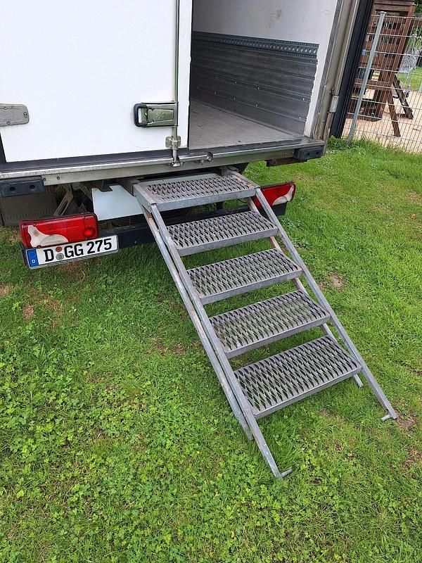 Weiß Gebraucht 2006 Mercedes Sprinter Van | 12.900 € - Bild 1/4