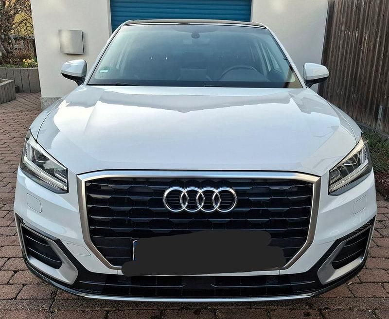 Gebraucht Audi Q2 Sport 150 PS (110 kW) 2017 Weiß SUV