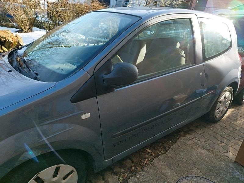 Gebraucht Renault Twingo 56 PS (41 kW) 2009 Silber Kleinwagen