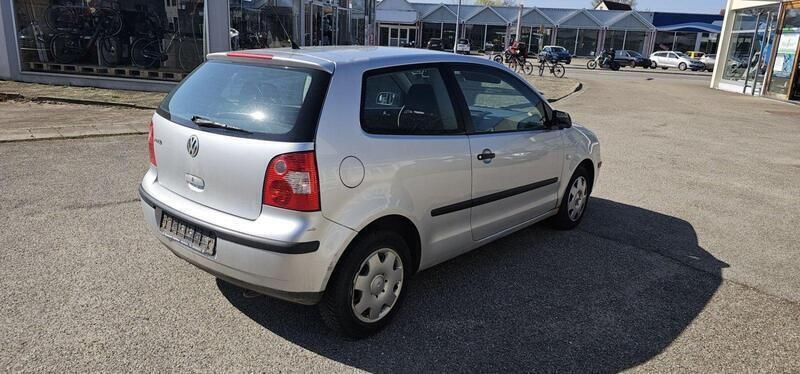 Silber Gebraucht 2003 VW Polo Basis Kleinwagen | 590 € (Guter Preis) - Bild 1/4