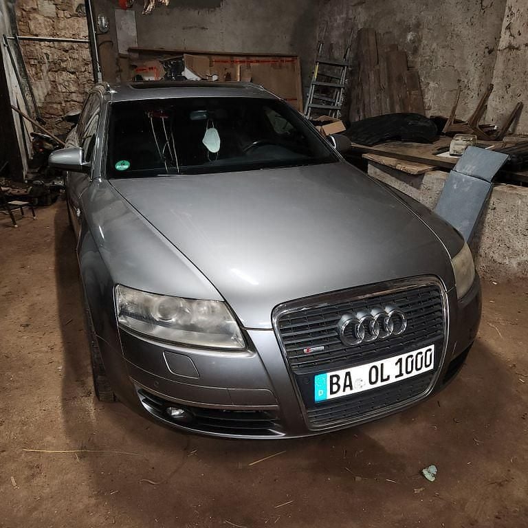 Silber Gebraucht 2006 Audi A6 Kombi | 3.000 € (Superpreis) - Bild 1/4