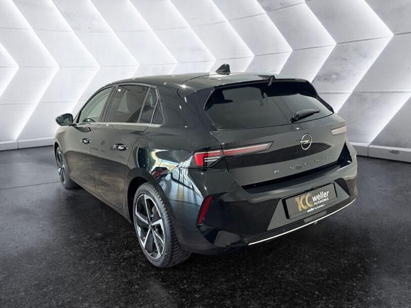 Gebraucht Opel Astra Elegance 131 PS (96 kW) 2023 Schwarz Limousine