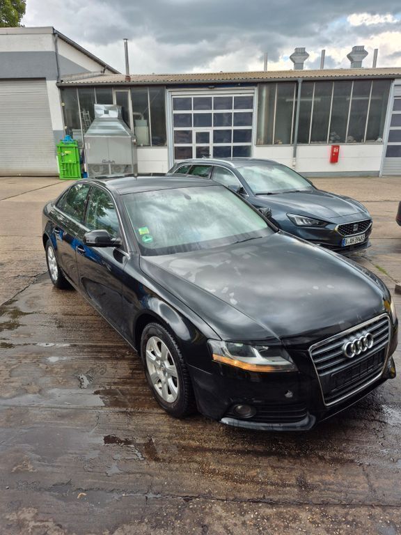 Schwarz Gebraucht 2009 Audi A4 Ambiente Limousine | 5.250 € (Superpreis) - Bild 1/4