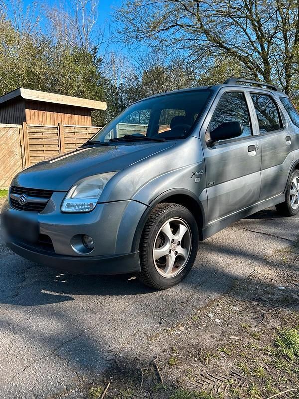 Second-hand Suzuki Ignis 94 CP (69 kW) 2008 Gri Hatchback