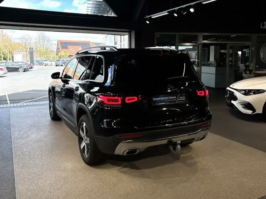 Gebraucht Mercedes GLB220 Progressive 190 PS (139 kW) 2021 Schwarz SUV
