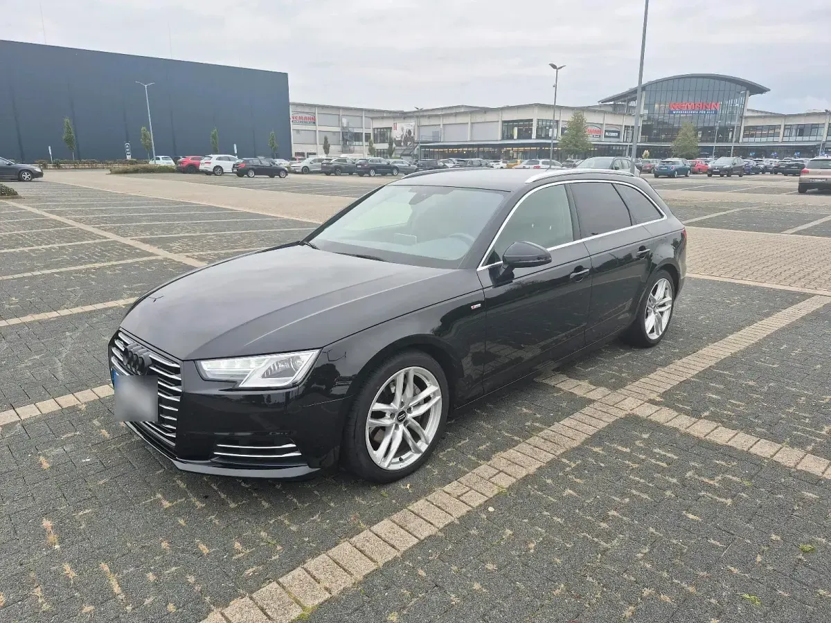 Gebraucht Audi A4 S-Line 190 PS (139 kW) 2018 Schwarz Kombi