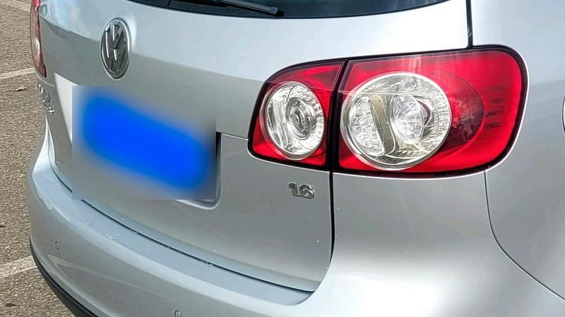 Gebraucht VW Golf V 102 PS (75 kW) 2007 Silber Limousine