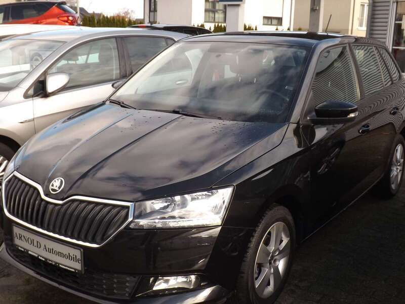 Schwarzmagic perleffekt Gebraucht 2019 Skoda Fabia Ambition Kombi | 11.500 € (Fairer Preis) - Bild 1/4
