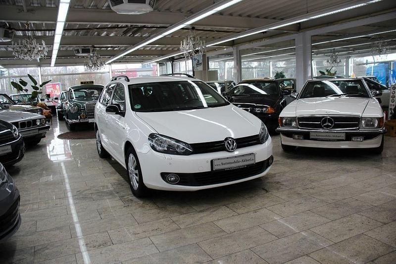 Gebraucht VW Golf VI Match 140 PS (102 kW) 2012 Weiß Kleinwagen