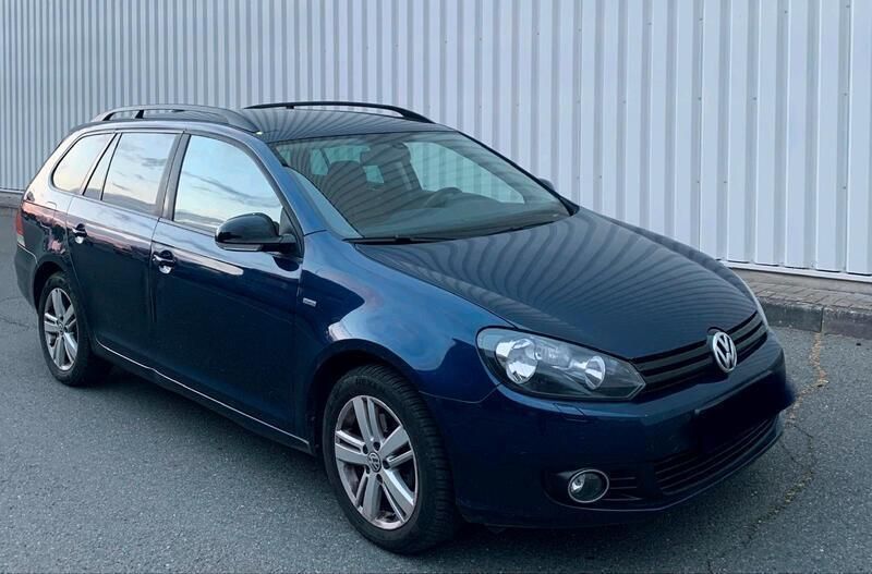 Blau Gebraucht 2013 VW Golf VI Match Kombi | 5.199 € (Guter Preis) - Bild 1/4