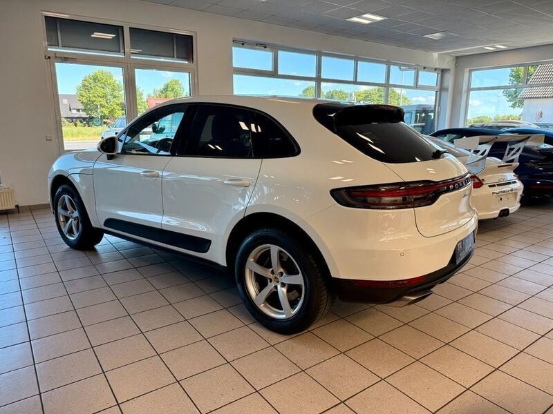 Gebraucht Porsche Macan 245 PS (180 kW) 2021 Pure white SUV