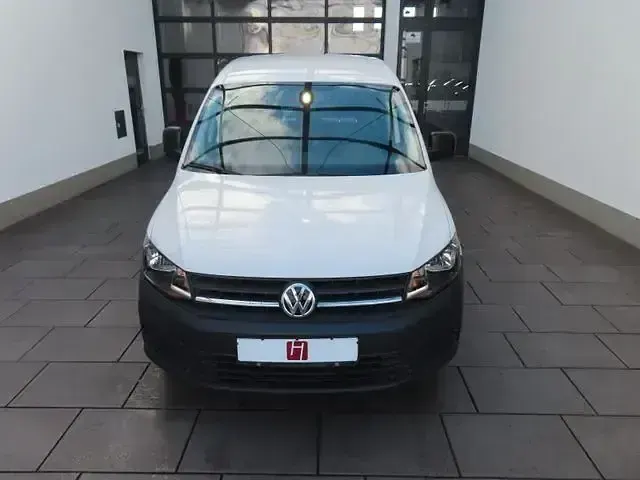 Używany VW Caddy 102 KM (75 kW) 2018 Andere Minivan