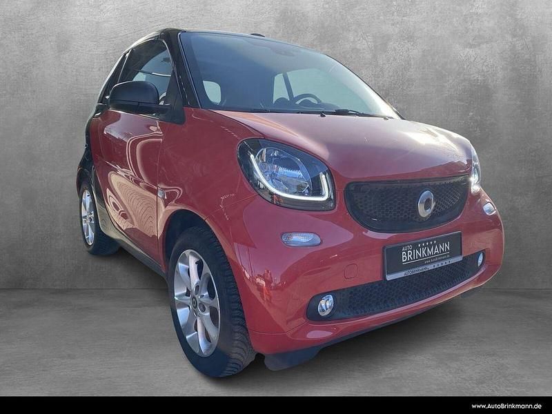 Gebraucht Smart ForTwo Cabrio Passion 71 PS (52 kW) 2017 Rot Cabrio