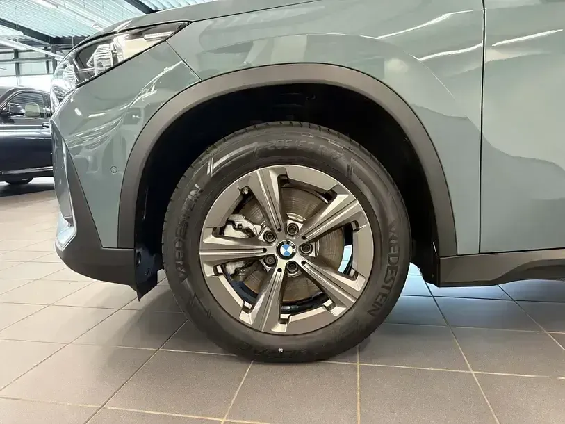 Gebraucht BMW X1 Shadowline 197 PS (144 kW) 2023 Cape york grün metallic SUV