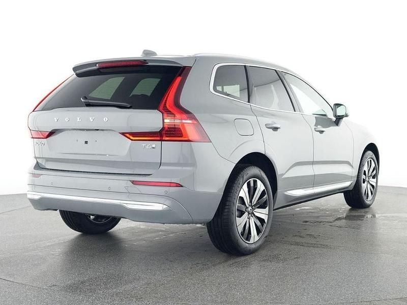 Gebraucht Volvo XC60 Core 398 PS (292 kW) 2025 Grau SUV