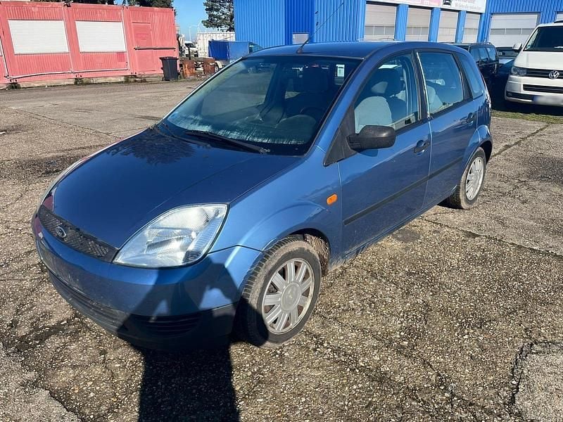 Gebraucht Ford Fiesta 80 PS (58 kW) 2002 Blau Kleinwagen
