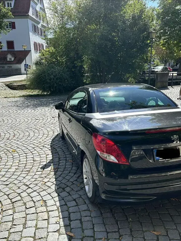 Gebraucht Peugeot 207 CC Roland Garros 120 PS (88 kW) 2010 Schwarz Cabrio