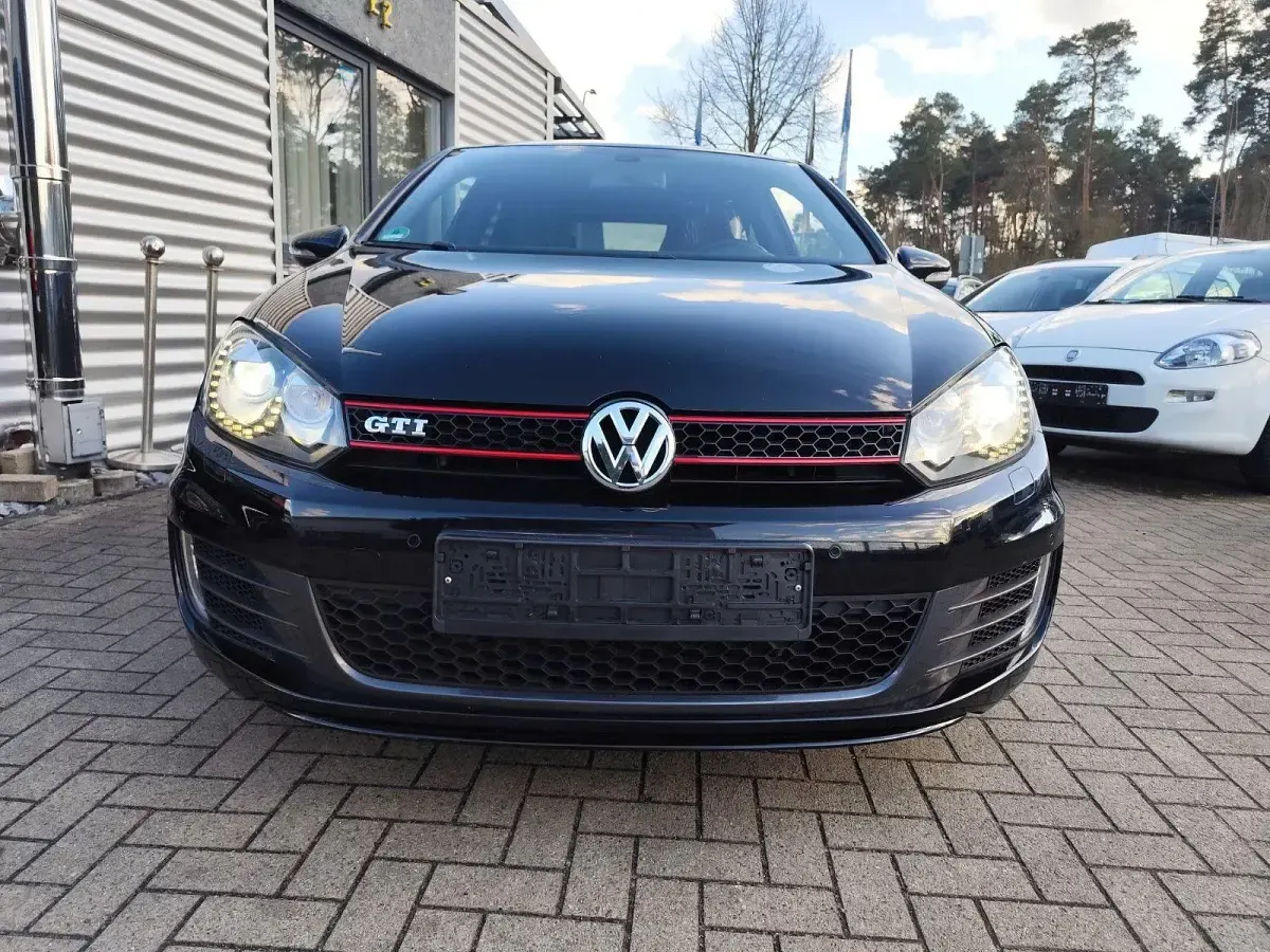 Używany VW Golf GTI 211 KM (155 kW) 2012 Czarny Coupe