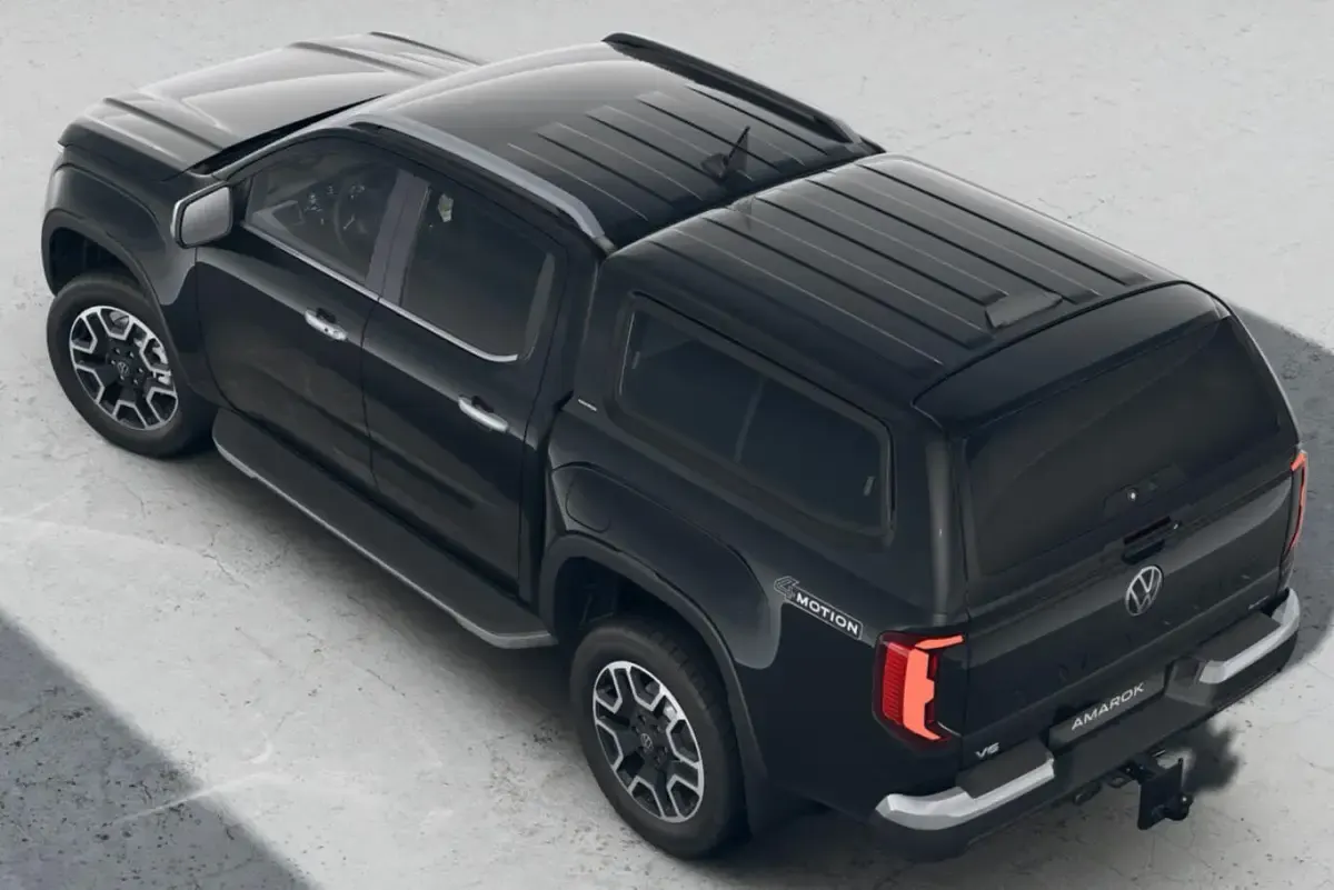 Neu VW Amarok Aventura 241 PS (177 kW) 2026 Midnight black metallic Pickup