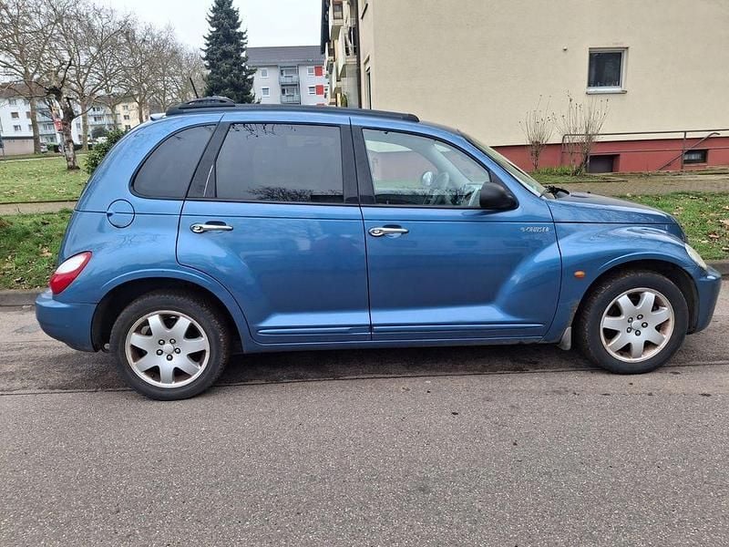 Usado Chrysler PT Cruiser Limited 143 CV (105 kW) 2007 Azul Berlina