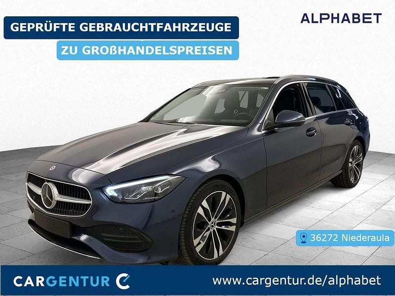 Sodalithblau Gebraucht 2023 Mercedes C200 Avantgarde Kombi | 33.790 € (Guter Preis) - Bild 1/2