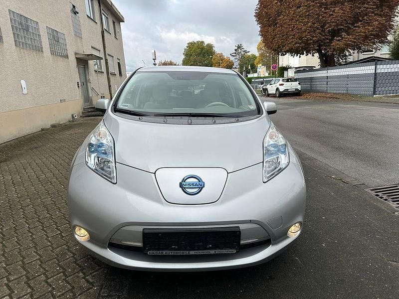 Gebraucht Nissan Leaf Acenta 80 kW (109 PS) 2013 Silber Kleinwagen