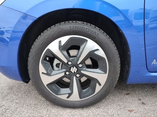 Gebraucht Suzuki Swift Comfort+ 83 PS (61 kW) 2024 Blau Kleinwagen