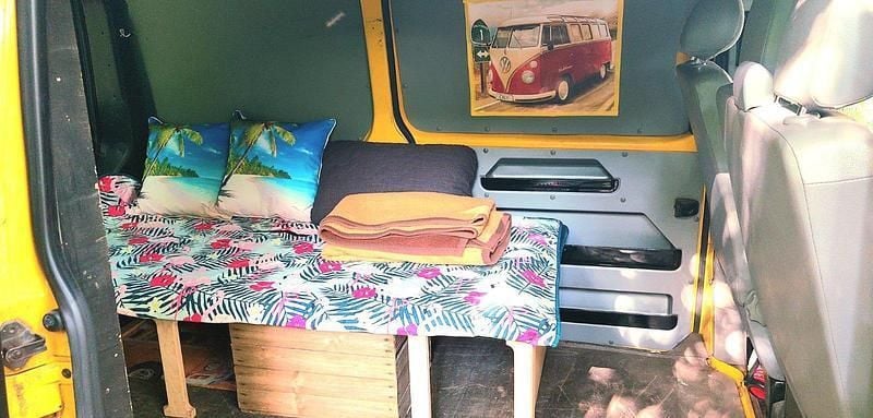 Gelb Gebraucht 2006 VW T5 Van | 7.600 € (Fairer Preis) - Bild 1/4
