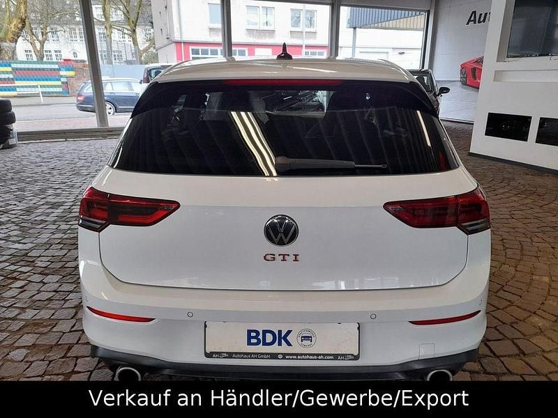 Gebraucht VW Golf VIII GTI 245 PS (180 kW) 2022 Weiß Limousine