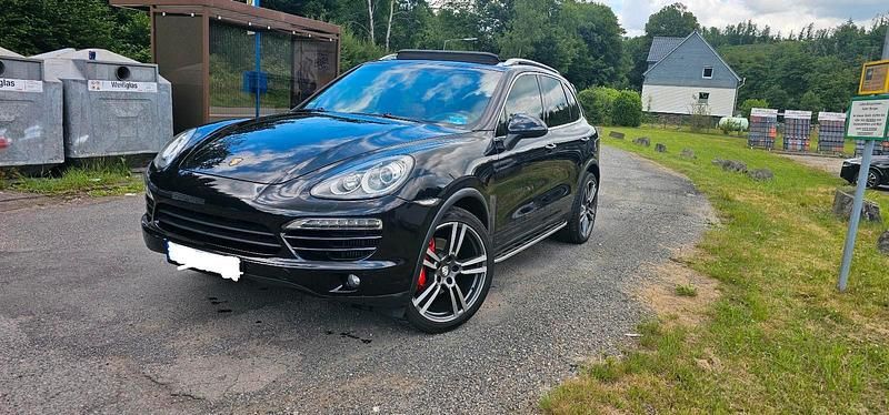 Schwarz Gebraucht 2012 Porsche Cayenne SUV | 18.900 € (Guter Preis) - Bild 1/4
