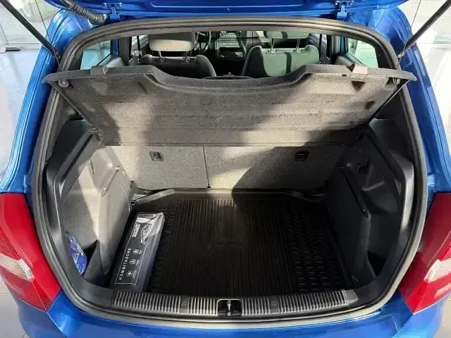 Gebraucht Skoda Fabia RS 180 PS (132 kW) 2013 Blau Limousine