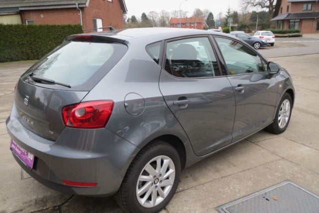 Gebraucht Seat Ibiza Style 105 PS (77 kW) 2014 Grau metallic Kleinwagen