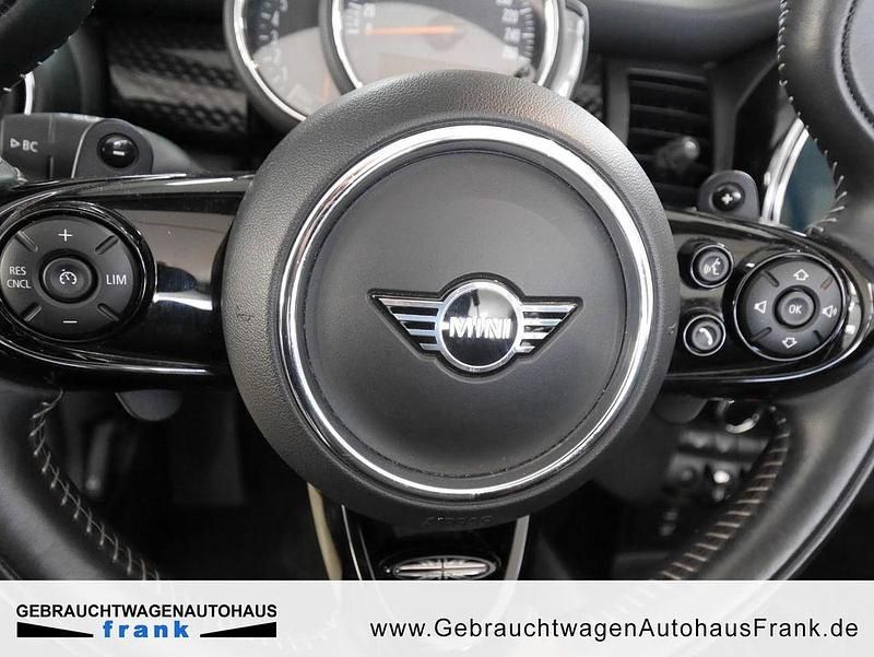 Gebraucht Mini Cooper S Cabriolet Comfort 192 PS (141 kW) 2020 Melting silver metallic Cabrio