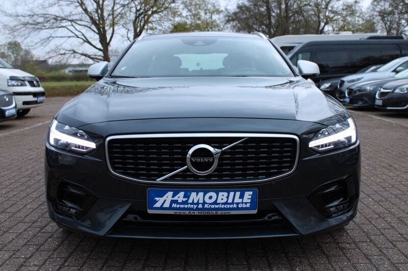 Grau Gebraucht 2018 Volvo V90 R-Design Kombi | 27.499 € (Fairer Preis) - Bild 1/4