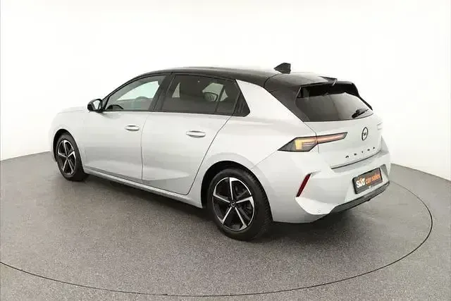 Gebraucht Opel Astra 131 PS (96 kW) 2025 Silber Kleinwagen