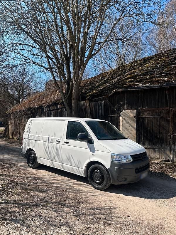 Gebraucht VW Transporter 102 PS (75 kW) 2012 Weiß Van