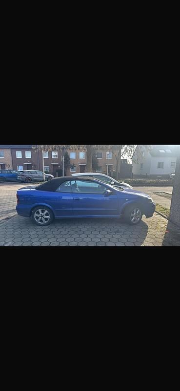 Gebraucht Opel Astra Cabriolet 120 PS (88 kW) 2005 Blau Cabrio