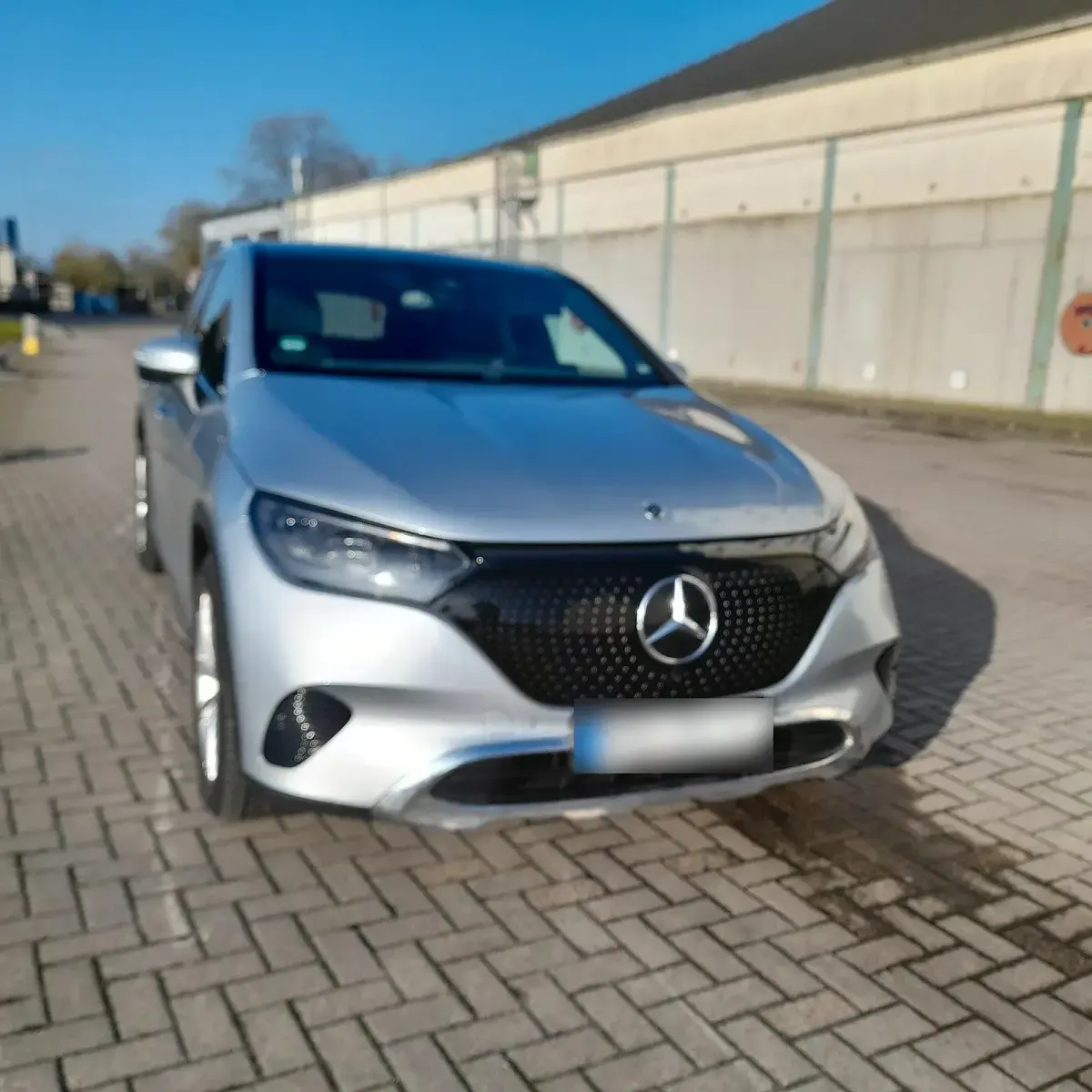 Gebraucht Mercedes EQE300 180 kW (245 PS) 2023 Silber SUV