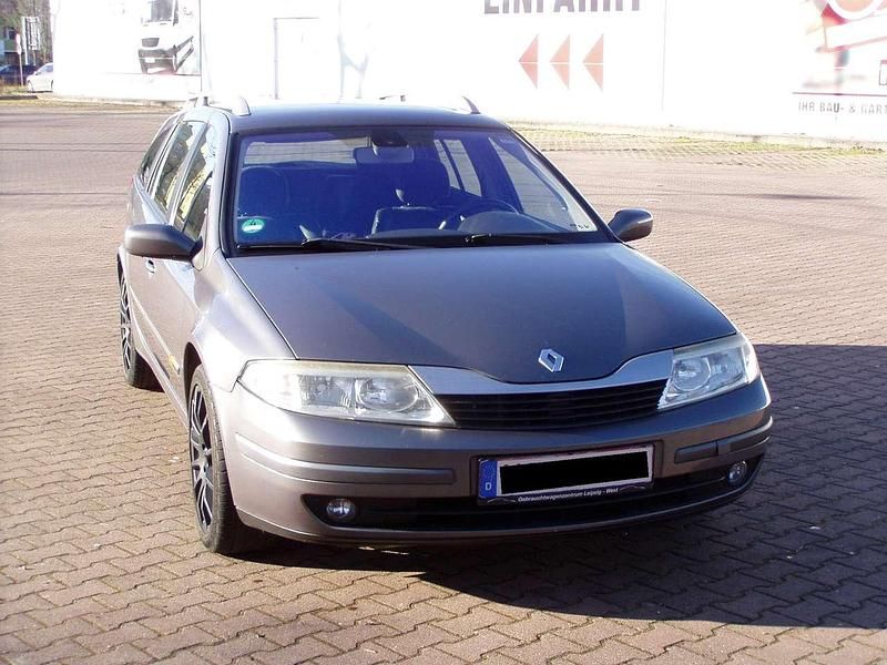 Grau Gebraucht 2005 Renault Laguna GrandTour Dynamique Kombi | 5.300 € - Bild 1/4