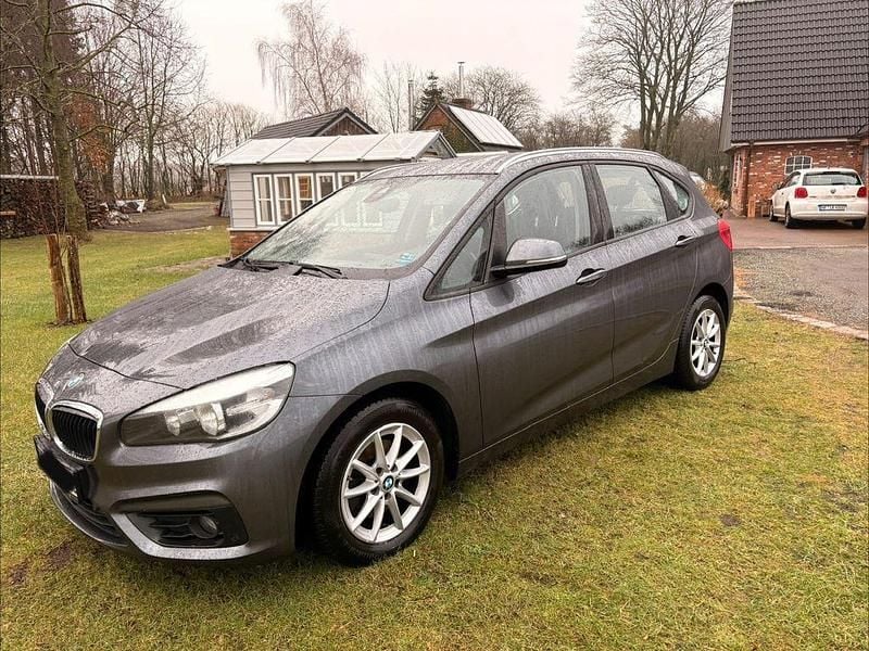 Gebraucht BMW 216 116 PS (85 kW) 2015 Grau Kombi
